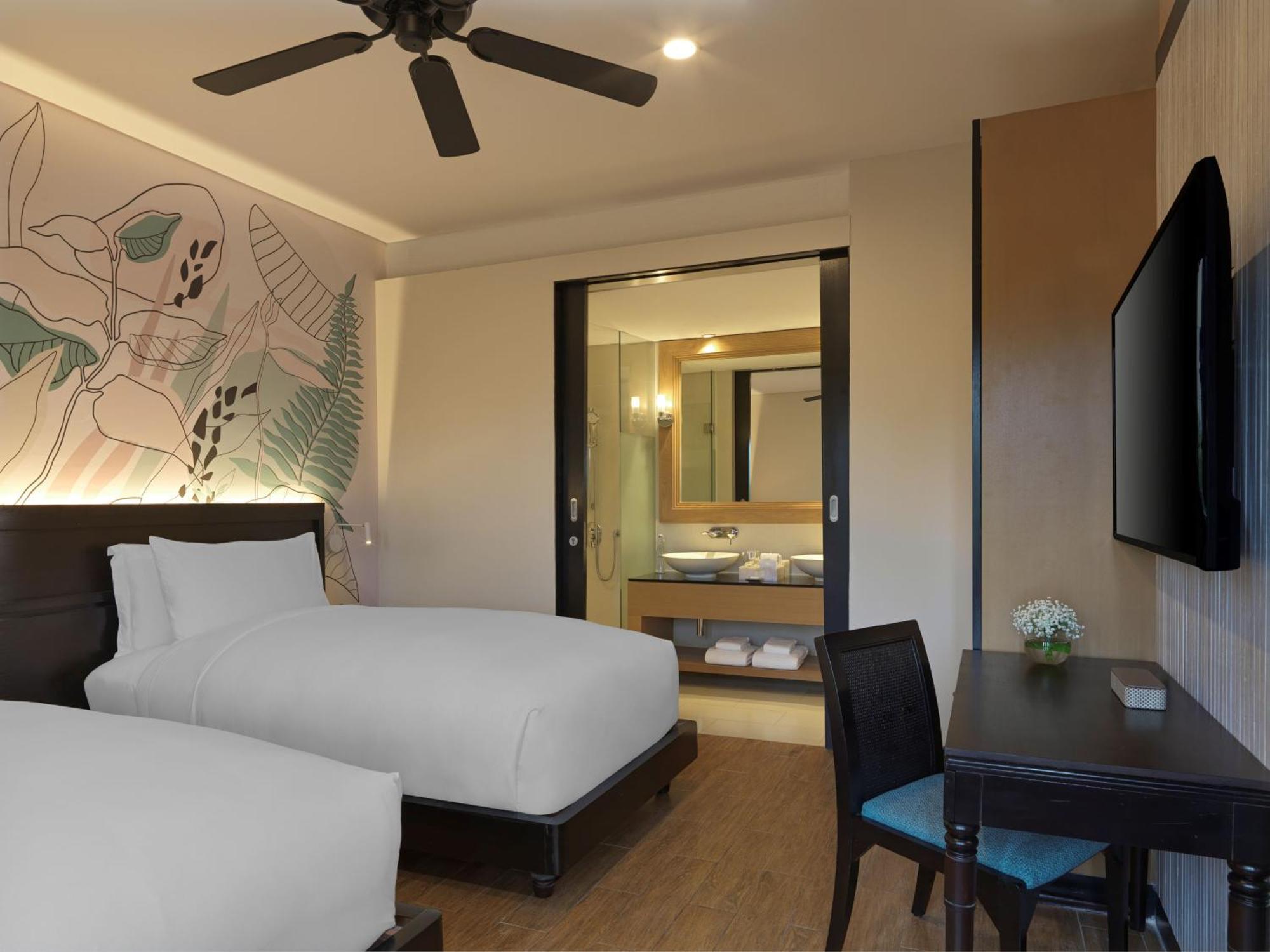 Avani Plus Mai Khao Phuket Suites Exterior foto