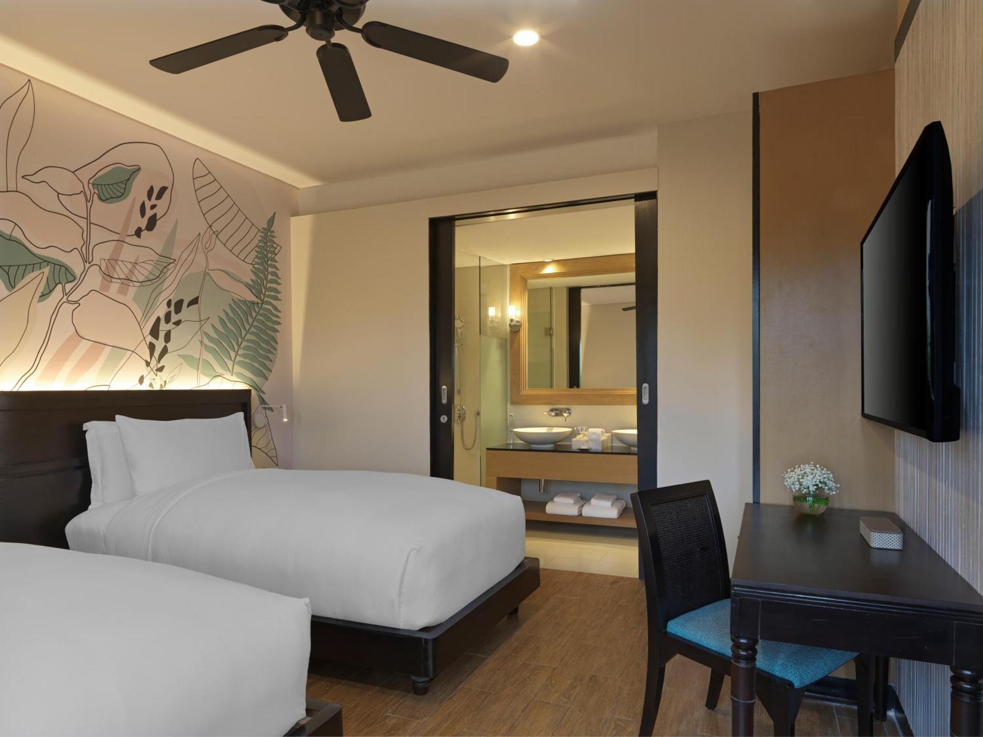 Avani Plus Mai Khao Phuket Suites Exterior foto